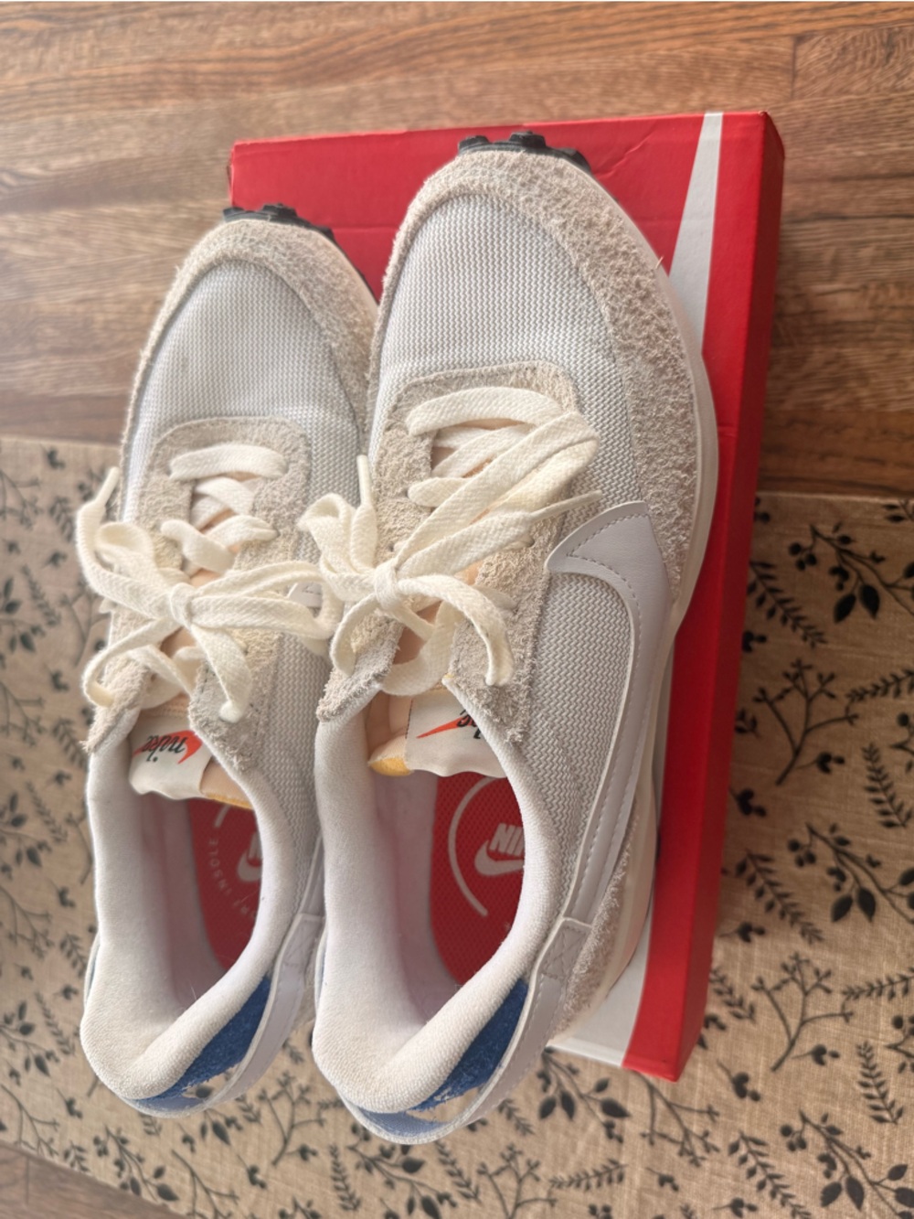 Nike Women’s White, Grey and Blue Retro Runner Sneakers
